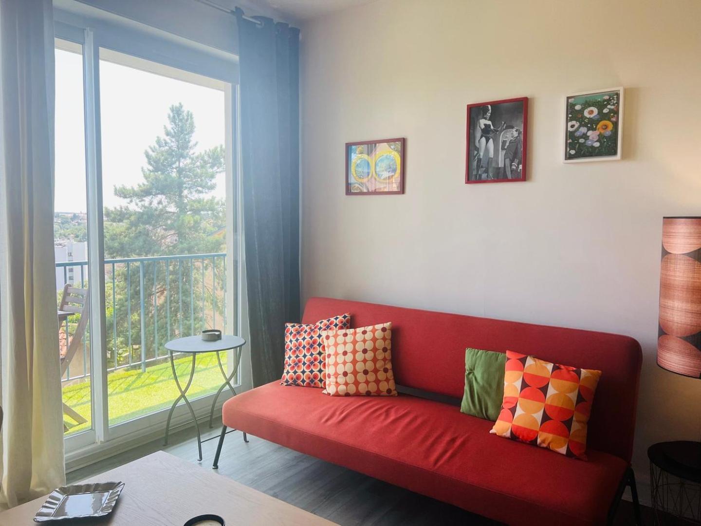 Le Retro - Splendide Appartement Poitiers Eksteriør billede