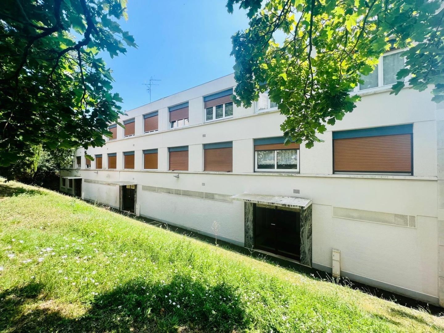 Le Retro - Splendide Appartement Poitiers Eksteriør billede
